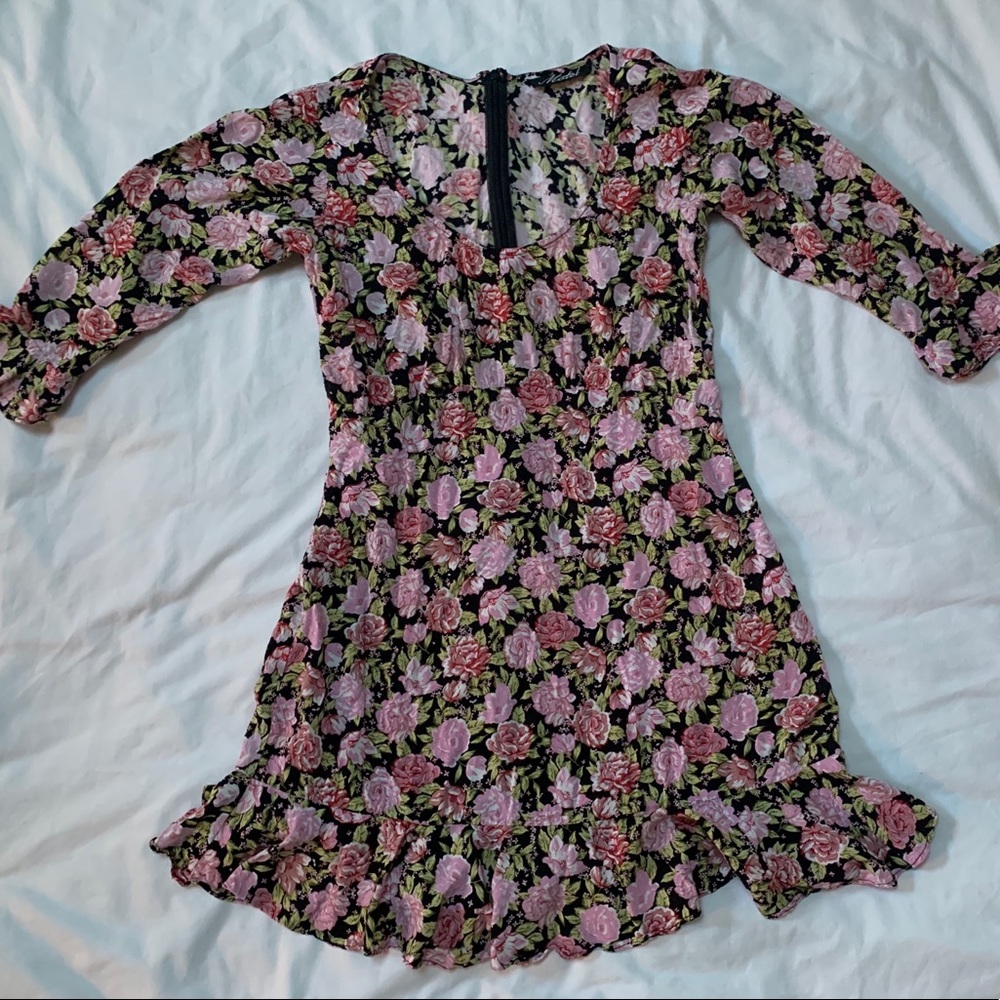 90’s grunge floral baby doll dress.